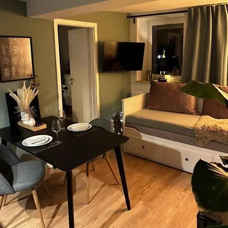 Hygge Cabin Apartment